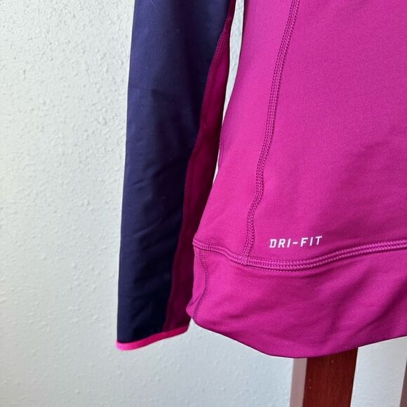 NWT Nike Pro Women’s Quarter Zip - Picture 3 of 7